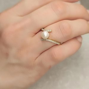 Δαχτυλίδι Χρυσό 14K Με Μαργαριτάρι & Λευκές Πέτρες Ζιργκόν MSD-10205G