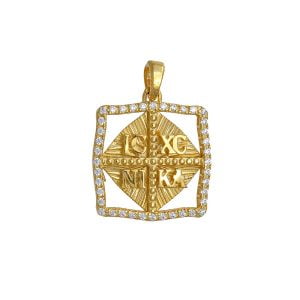 Φυλαχτό Χρυσό Κ14 Τετράγωνο “IC XC NI KA” Με Λευκές Πέτρες Ζιργκόν Περιμετρικά AFK-21553Y