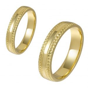 Ζευγάρι Βέρες Γάμου-Αρραβώνα Χρυσές Με Σκάλισμα & Λουστρέ Στο Κέντρο MLV-569-101041Y