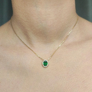 Κολιέ Χρυσό 14Κ Ροζέτα Με Πράσινη Κεντρική Πέτρα Ζιργκόν & Λευκές Περιμετρικά MSK-21953Y