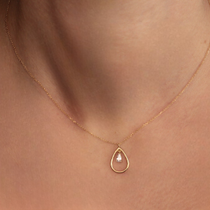 Κολιέ Χρυσό Κ14 Σε Σχήμα Δάκρυ Λουστρέ Με Κρεμαστό Δάκρυ Με Λευκή Πέτρα Ζιργκόν Στο Εσωτερικό VRV-22323Y