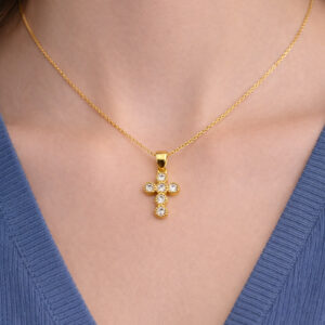 Κολιέ Σταυρός Ασημένιος Επιχρυσωμένος με Λευκές Πέτρες Ζιργκόν MRK-24001Y